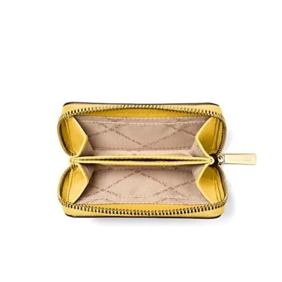 New Michael Kors Jet Set Travel Medium Zip Around Card Case Wallet Daisy Yellow - Picture 3 of 3